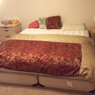 king size bed