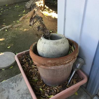 Outdoor pots 