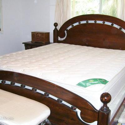 Clean King bed with Serta Mattress set - solid wood