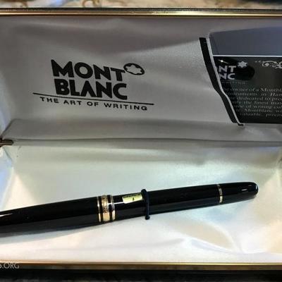 Mont Blanc of West Germany Pen, new in original box and case