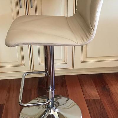 Modern and sleek leather island stool