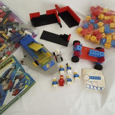 MVT044 Loose Lego, Mini Figures, New Trial Set
