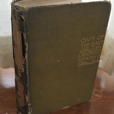 MVT234 Antique Book - Out of the East Lafcadio Hearn 1895
