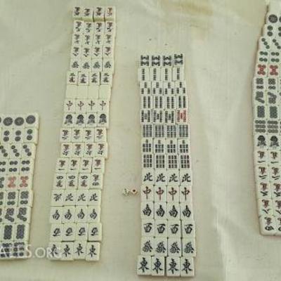 MVT278 Two American Mahjong Sets Pink & Tan/Brown
