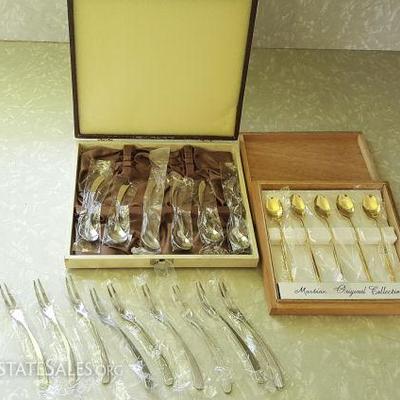 MVT157 Gold Tone Spoons & Oyster Fork & Spoons Sets
