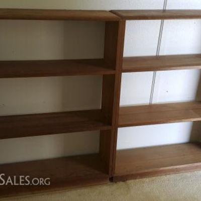 MVT106 Pair of Solid Wood Shelf Units
