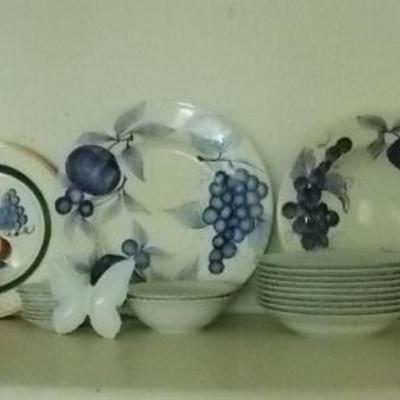 MVT118 Variety of Ceramic and Porcelain Dishes
