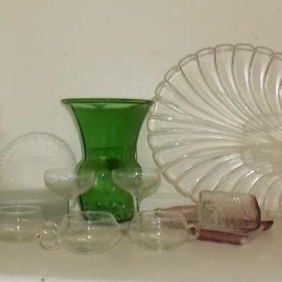 MVT124 Beautiful Glass Dishware and Vases
