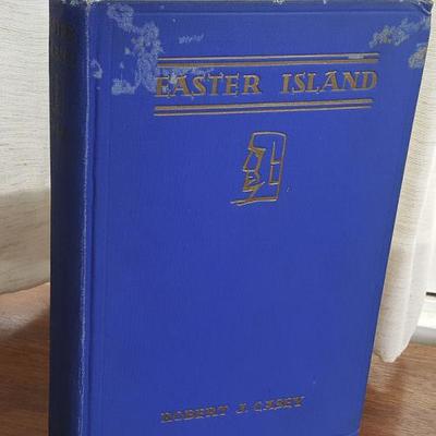 MVT199 Vintage Easter Island First Edition Book 1931

