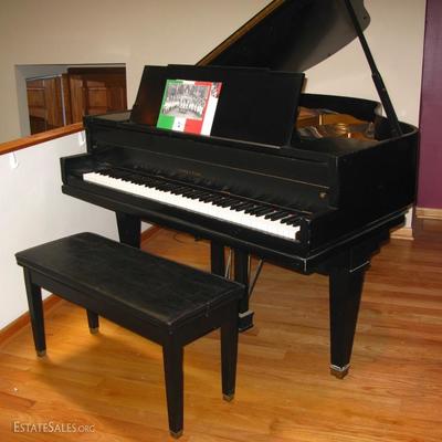 Ivers & Pond 1930's baby grand piano