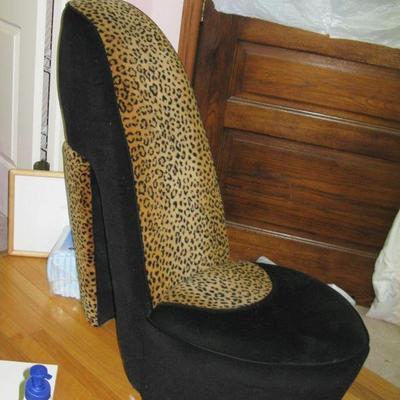 shoe chair