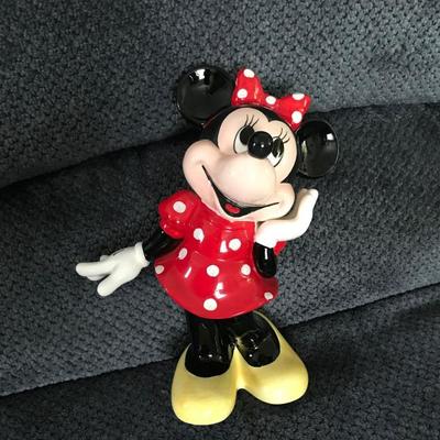 Disney, Minnie Mouse figurine. Japan