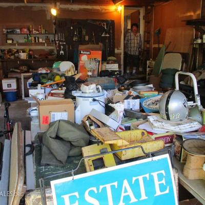 Estate sale photo