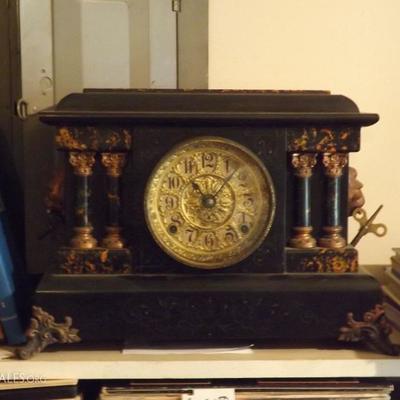 Seth Thomas Clock with keys