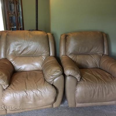 2 Genuine leather recliners