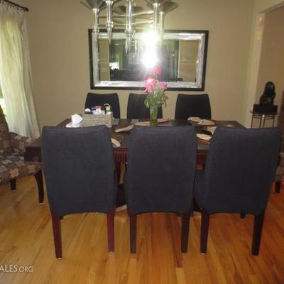 Macy's Dining Room Suite With 8 Chairs, 2 Leaves & Table Pads