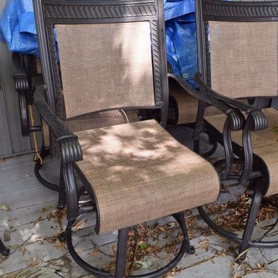 outdoor patio chairs - 4 of them
