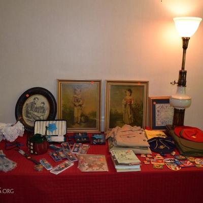 Vintage decor and collectibles 