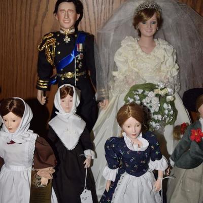 Princess Diana and Prince Charles dolls with stands 