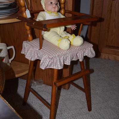 doll highchair