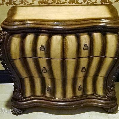 3 DRAWER TWO TONE BOMBE CHEST