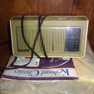 1960's zenith radio.
