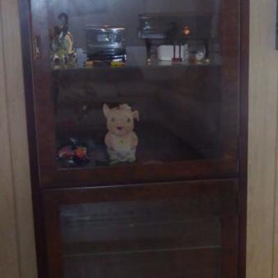 Curio cabinet with lights and key..NOW 50% OFF