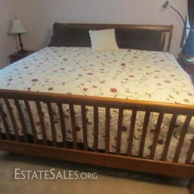 King Bed with I Comfort Mattress