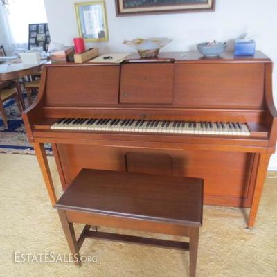 CABLE UPRIGHT PIANO