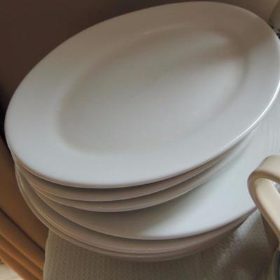 Restaurant ware
