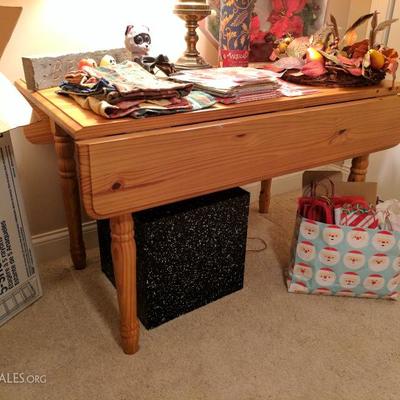 Drop Leaf Table