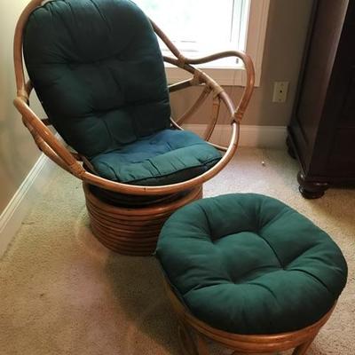 Papasan Armchair with Ottoman