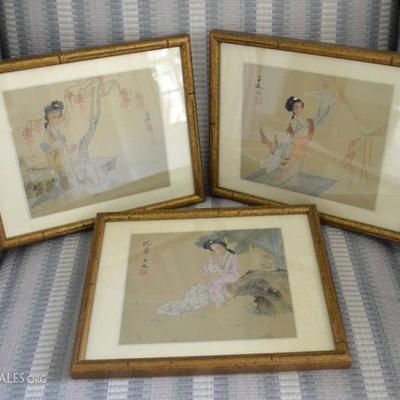 Chinese paintings on silk