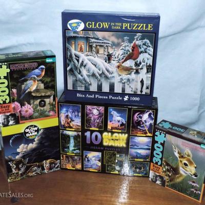 Assorted jigsaw puzzles