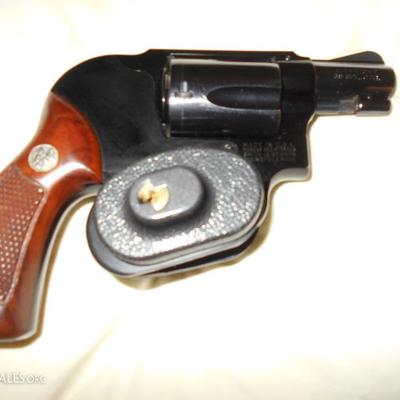 Smith and Wesson 38 Special .  Detective special