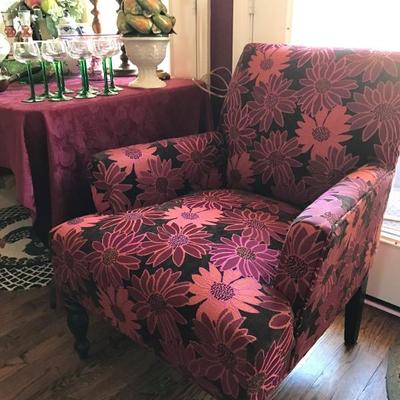 Wonderful flower print arm chair