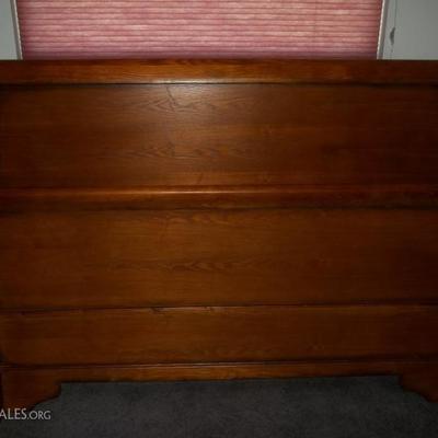 Beautiful Hardwood Queen size bed complete with side rails and slats.