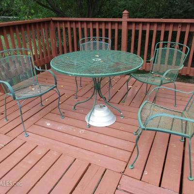 WROUGHT IRON TABLE AND CHAIRS