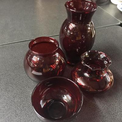 Royal ruby red by Anchor Hocking
