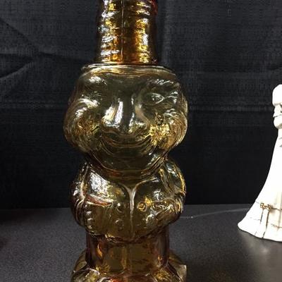 Jolly Mountaineer decanter amber