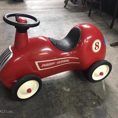 Radio Flyer Little Red Roadster