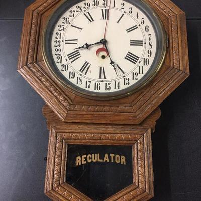 Regulator wall clock