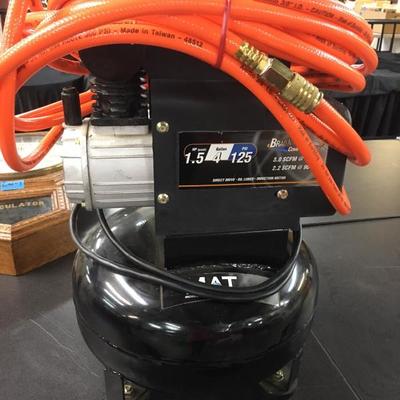 Air compressor