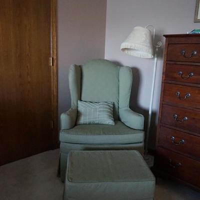 green accent chair with ottoman 