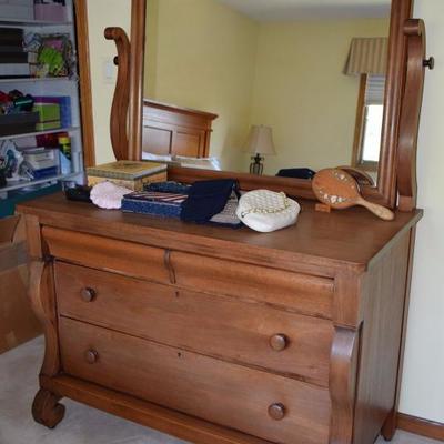 antique dresser with mirror 