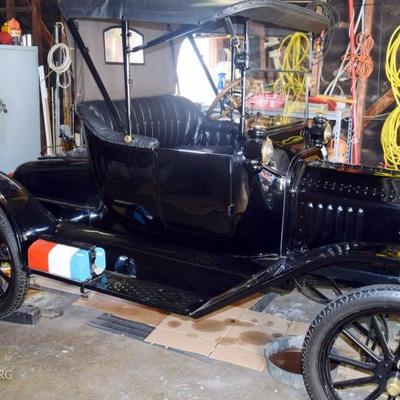 1915 Ford Model T 