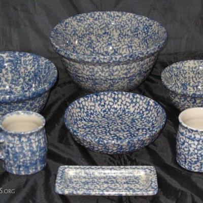 "The Workshop" Gerald E. Henn Blue Spongeware Pottery: Mixing Bowl Set (3 piece), 2 Mugs, Round 7" Shallow Serving Bowl...