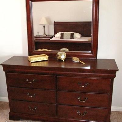 Cherry 6-Drawer Double Dresser w/Mirror