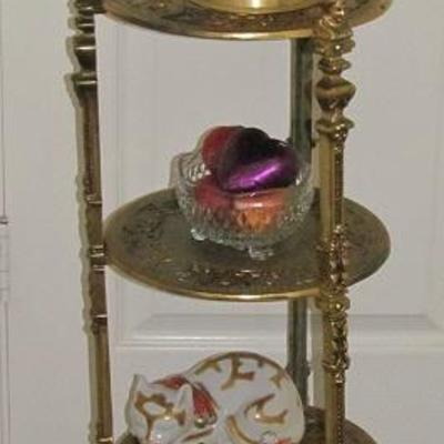 Vintage Hollywood Regency Style Solid Brass Ornate Claw Foot 3-Tier Plant Stand