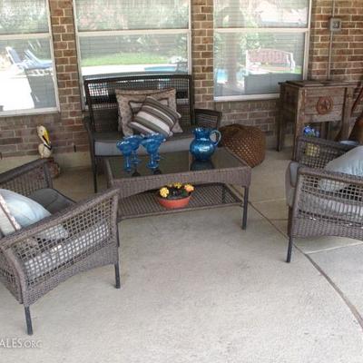 Patio Furniture Set: Love Seat, 2 Arm Chairs and Coffee Table